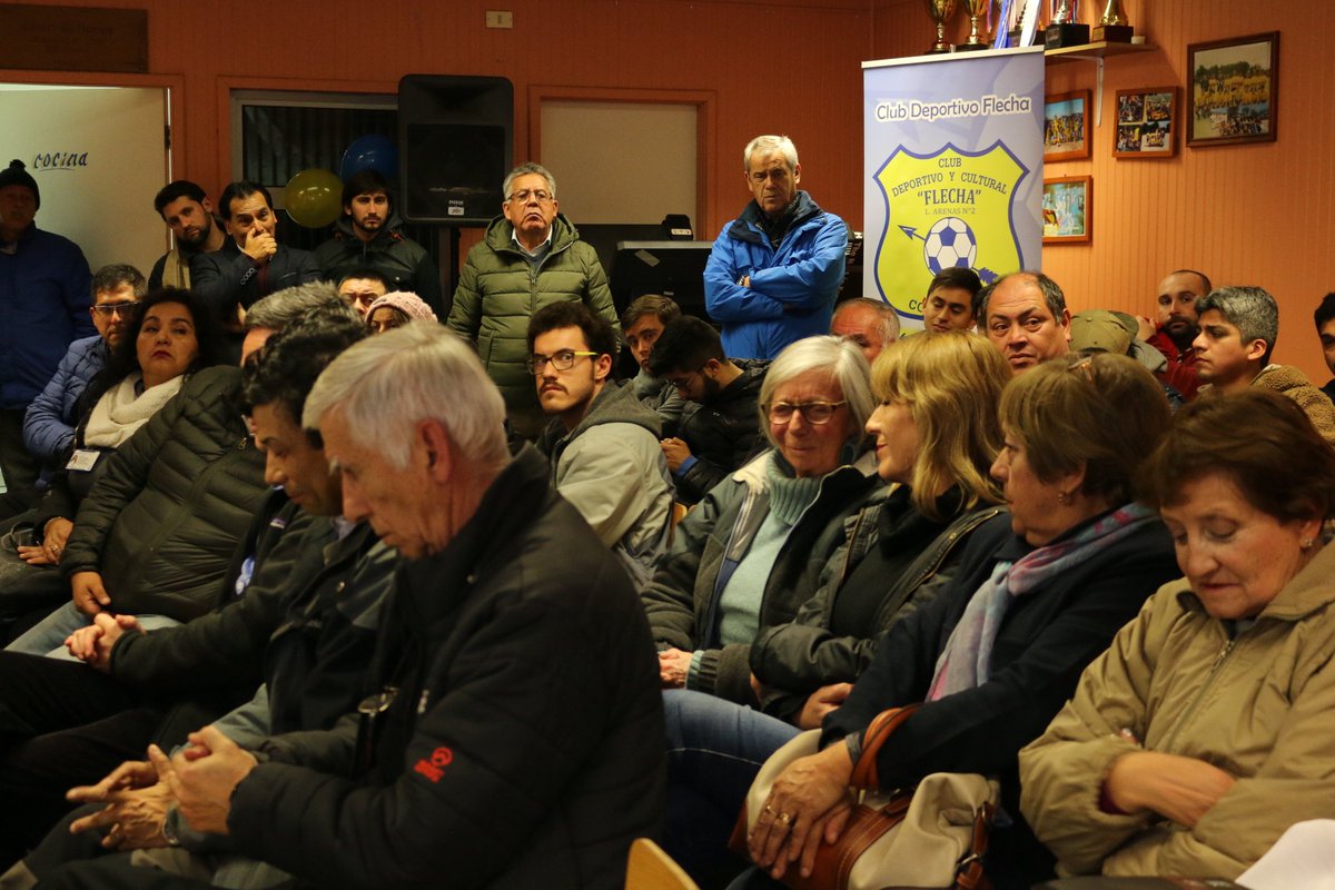 ClubFlecha_'s tweet photo. 📸 FOTOS ASAMBLEA GENERAL #ClubDeportivoFlecha, 20 Junio 2019 💙💛

Agradecemos la asistencia de todos los flechinos y amigos que concurrieron a nuestra Asamblea General.

Pronto novedades sobre la instalación de los mástiles y banderas para nuestra Sede Social.

#ClubFlecha 💛💙 https://t.co/A9lqOMn17w