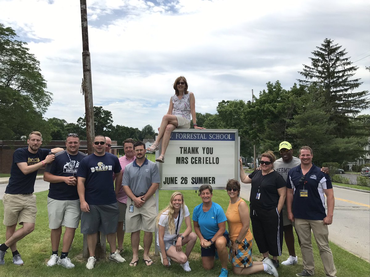 A great gathering for a great teacher- Happy Retirement Coach Ceriello! @Tobin_PE <a href="/LarryCo79540703/">Larry Collins</a> <a href="/MaryanneC1/">MaryanneC</a> <a href="/JVFElementary/">JVF Elementary</a> <a href="/CoachZehner/">Coach Zehner</a> <a href="/CoachCarofano/">Michael Carofano</a> <a href="/GlenhamPhysEd/">Jeanmarie Jacques</a> <a href="/RMSPE2/">RMS_PE</a>