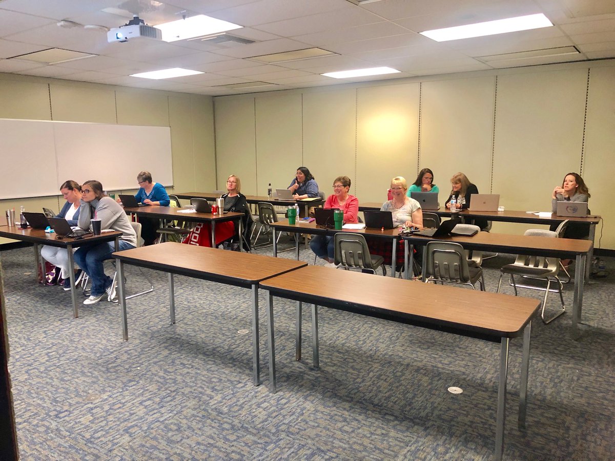 HLCS Administrative Assistants in Illuminate professional learning! #HLCSGreatThings