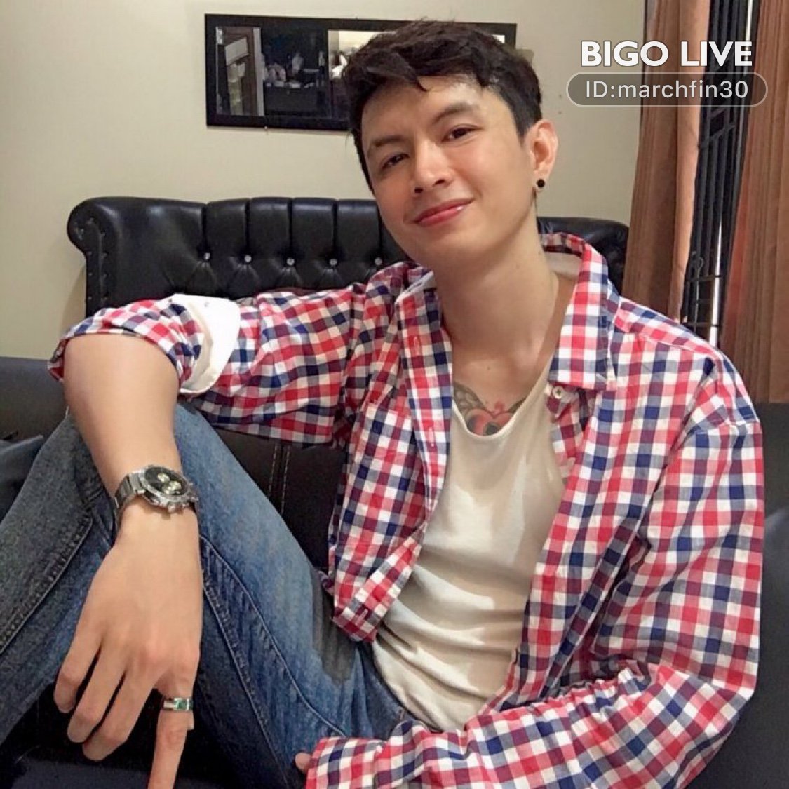 valdiPW's tweet photo. Come and see ⚡️PHͥIͣNͫT⚡️'s LIVE in #BIGOLIVE: #dj Temenin  https://t.co/210HmGIDiX
https://t.co/sC6hBforRS https://t.co/xJcmjXOqwh