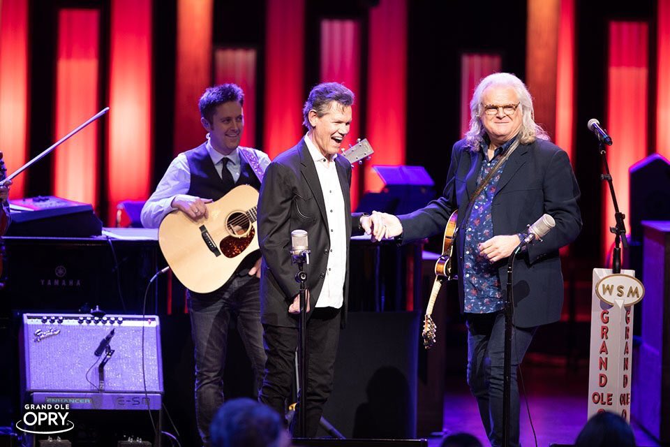 randytravis's tweet photo. What a night. #DigginUpBones Bluegrass style with @RickySkaggs at the @opry https://t.co/DsAAMkTQsy