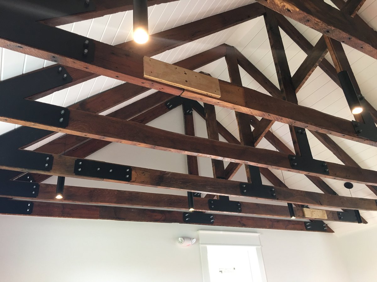 Red5Const's tweet image. Here's a sneak peak of the restored Thaden House on the @ThadenSchool  campus. We kept as much of original house as possible. Original door knobs were cleaned up and reused, original hardwood floors refinished, and original boards cleaned up and used  as trusses. #historic