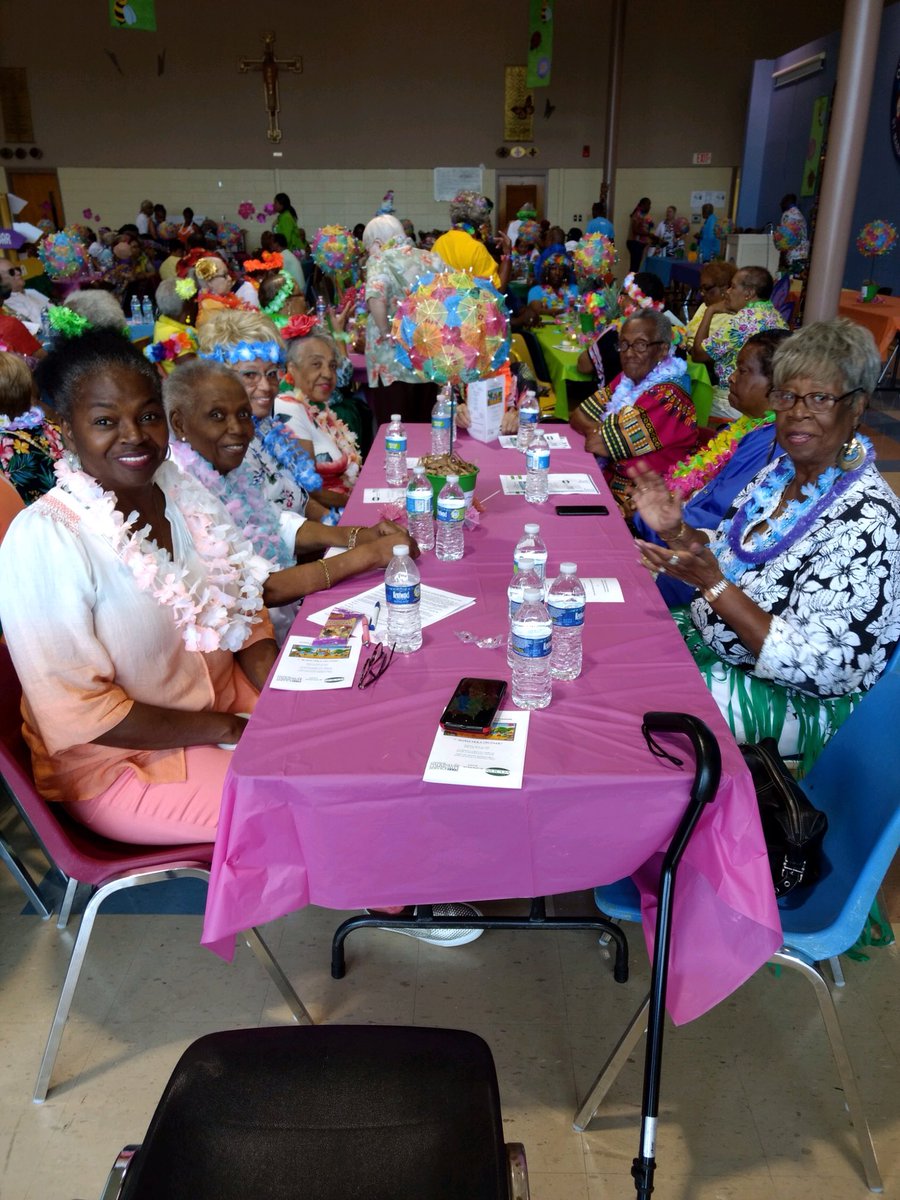 rsvpneworleans's tweet image. RSVP New Orleans celebrating 45 years of serving the community at our Volunteer Luau Luncheon.