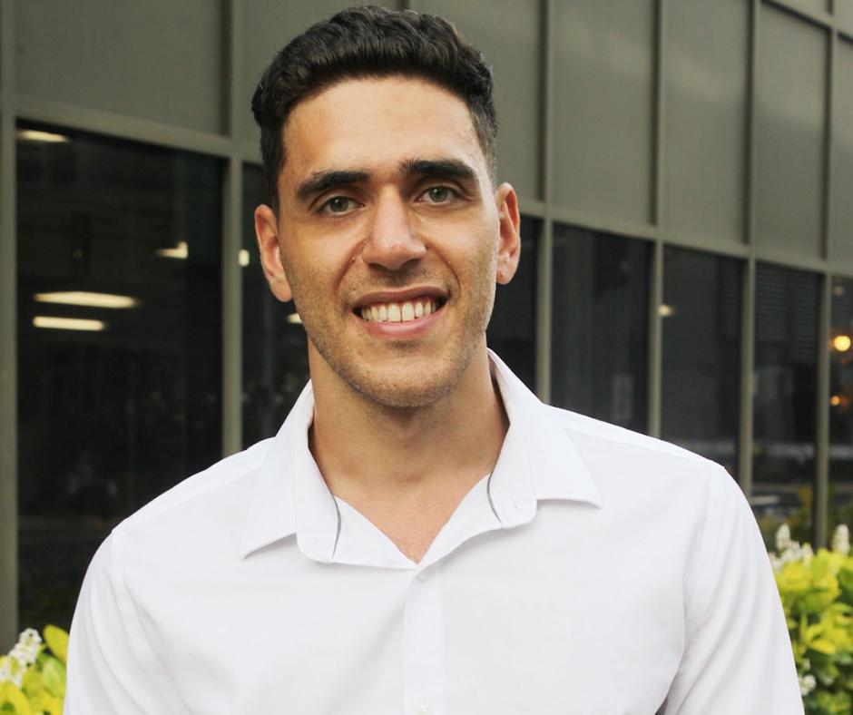 Telfer_uOttawa's tweet photo. Cyril Moukarzel, CEO of @golifedna is one of Telfer’s successful #entrepreneurs. 👍 During his time at #Telfer, he won first place 🏆 at the Telfer @tecdeottawa for his start-up, #eCelery. #TelferAlumni
Read more about Cyril and his success here: https://t.co/Vg5cws9A8j https://t.co/1PgHlsuxSY