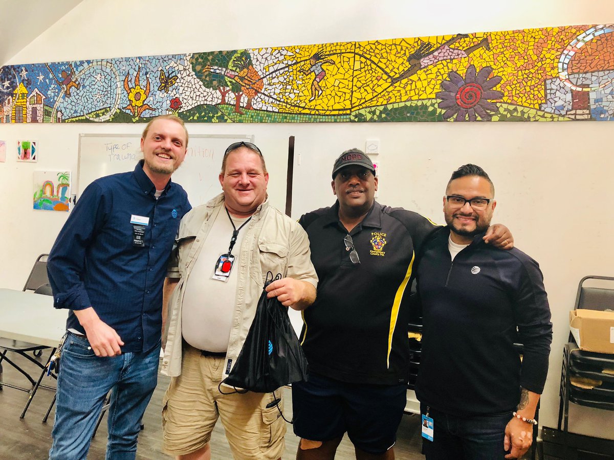 oc685's tweet photo. Big thanks to Montgomery County Police Adventure Camp for inviting us to educate future police officers on the benefits and risks of cell phone usage. #lifeatatt @mcpnews @Rockville411 @CesarAP_ @dreamteam_Ahmed @MontgomeryCoMD #itcanwait @ItCanWait @MrsJaronfelder @404girl https://t.co/RfH3DQPjtW