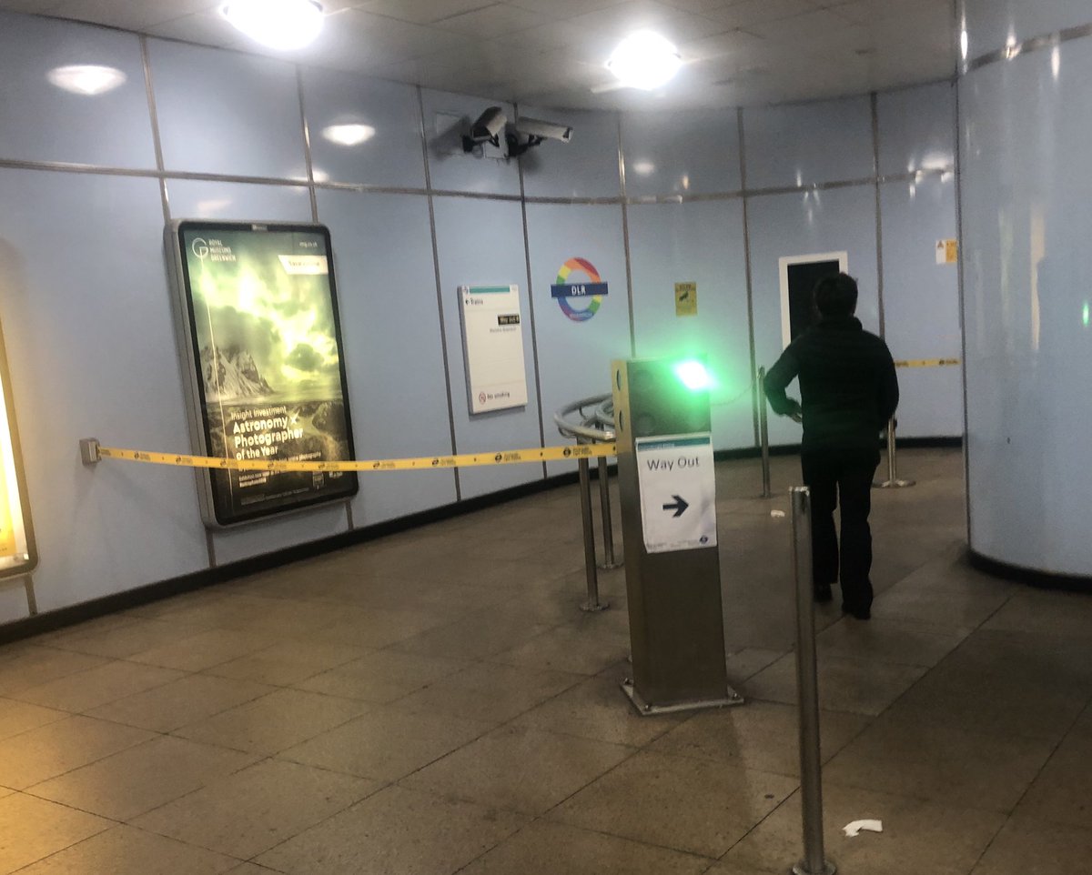 CSarkEscalator's tweet image. The only way is UP...baby! Upper AND lower Down both out of action.