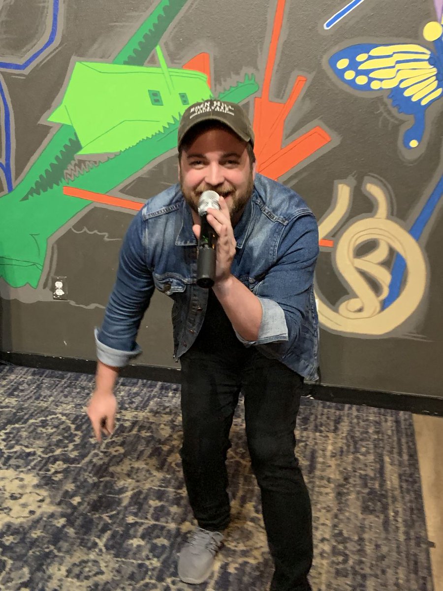 FriscoBar's tweet photo. Did you hear?!
Monday Night Karaoke Monday is back!
Show us what you got! 
.
.
.
.
#tfb #thefriscobar #mondaykaraoke #wednesdaykaraoke #karaoke #mondayblues @HALLParkFrisco #parkplaza https://t.co/3d89UJA3im