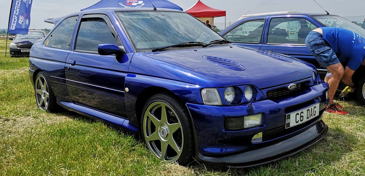 reeves607_paul's tweet photo. Ultimate Ford - let me know when you're getting bored #Escort #FastFord #EscortCosworth #cossie #hothatch #Capri #capri280 #cosworth #sierracosworth #legends https://t.co/vsAVe6Qp63