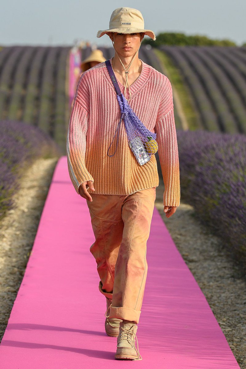 messyprada's tweet photo. jacquemus ss20 menswear in a provence lavender field https://t.co/ZmTzKdWlD7