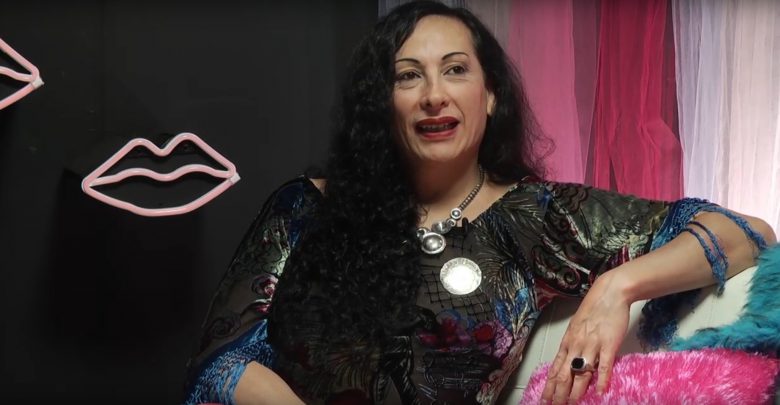 DiversaHogar's tweet photo. @PaulaArraigada viene denunciando un "genocidio trans" en Argentina. Hoy es precandidata a diputada nacional. Felicitaciones a ella y a todo el colectivo trans que la pelea día a día para construir una sociedad más igualitaria e inclusiva. https://t.co/ZUNkJDzcoy