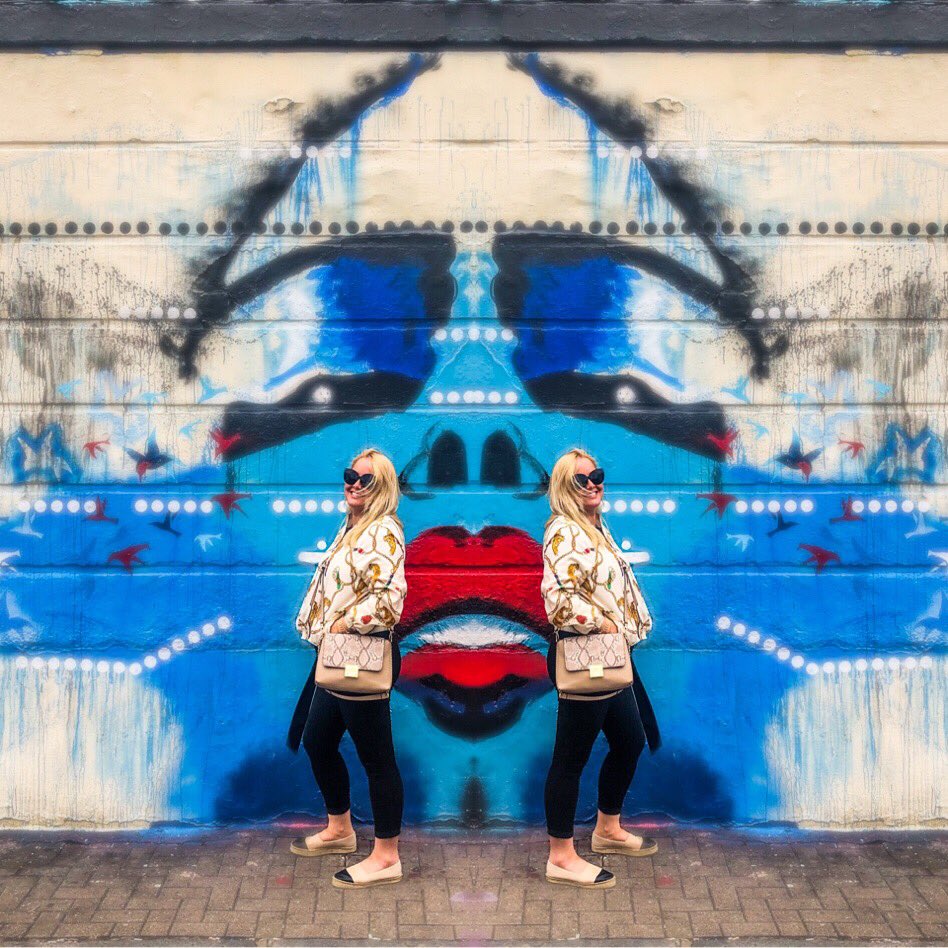 KarolineIKP's tweet image. I wonder how much more I could do if there was 2 of me... hahaha 🤣
#camdenmarket #exploringlondon🇬🇧 #uk