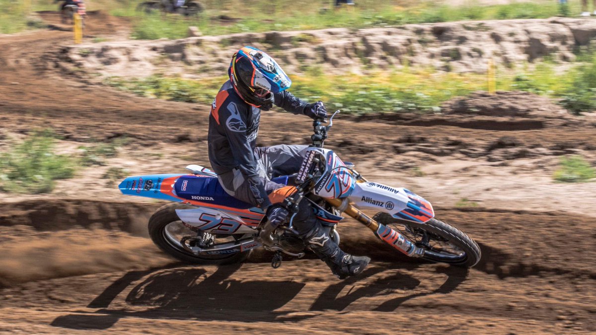 catarina93_73's tweet photo. Ride it like you stole it, cowboy ✊️
#Mx fun @ #LaClua yesterday
@alexmarquez73 #AM73
Thank you @FotoJoel_Molina 📸 https://t.co/NSv4mlvFjN