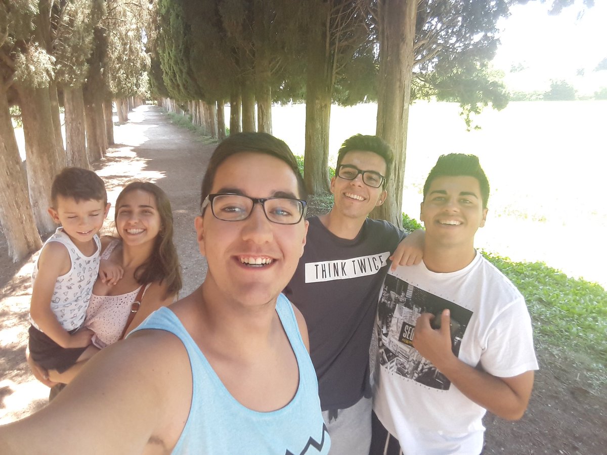 IsmaelSR15's tweet photo. Uno siempre acaba volviendo ๐๐
#GranjaEscuelaBuenavista #GEBV https://t.co/IHqdkY33hV
