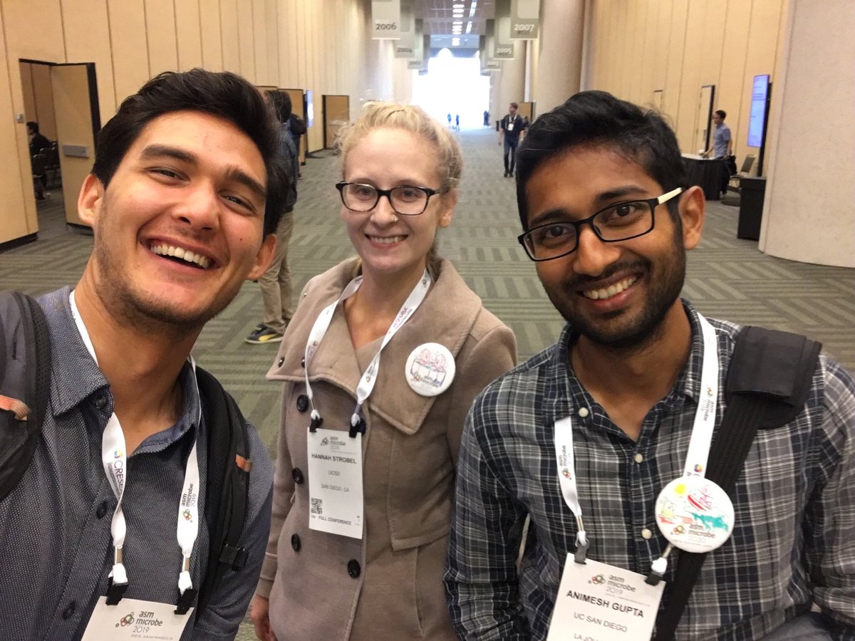 jm_borin's tweet photo. Very excited and carefree AFTER my talk at #ASMMicrobe2019 https://t.co/OQvi0JHYUS