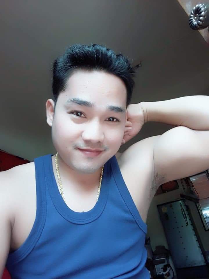 DaKhner's tweet photo. ញញឹមរកស្នេហ៍... https://t.co/tF5Ia0pJRB