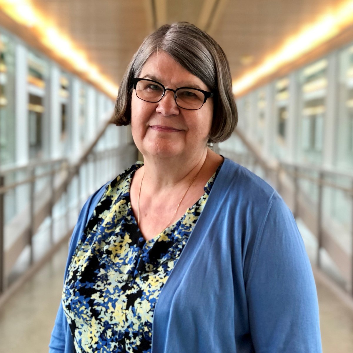 UAlbertaNursing's tweet photo. Congratulations, #UAlbertaNursing Dr. Karin Olson (@Naramata4) on being inducted into the 2019 class of @AAN_Nursing Fellows! Learn more: https://t.co/qtLph3nqaN https://t.co/5Bf152Avfa