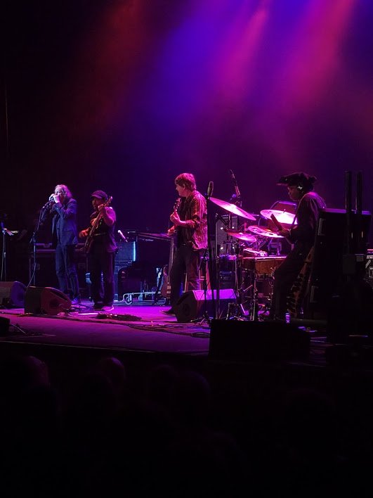 stiefeltheatre's tweet photo. Thanks to @belafleckbanjo and The Flecktones for gracing the Stiefel Theatre stage last night with their insane talent!
#belafleck #flecktones #livemusic #banjo https://t.co/TElLhSWX9g