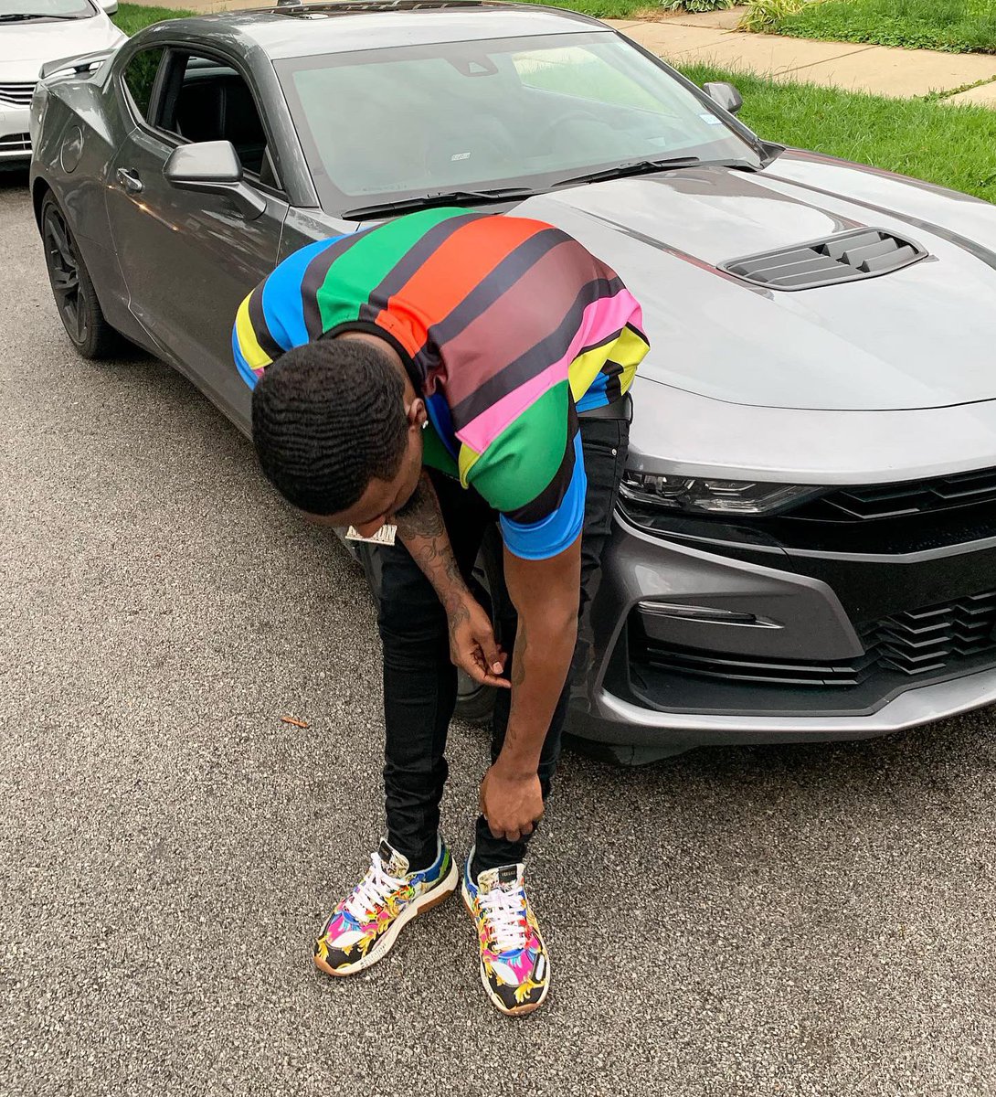 _Quiseeeee's tweet photo. Eye Spy Hating Ass Niggas Over There https://t.co/JQ2efXTKMI
