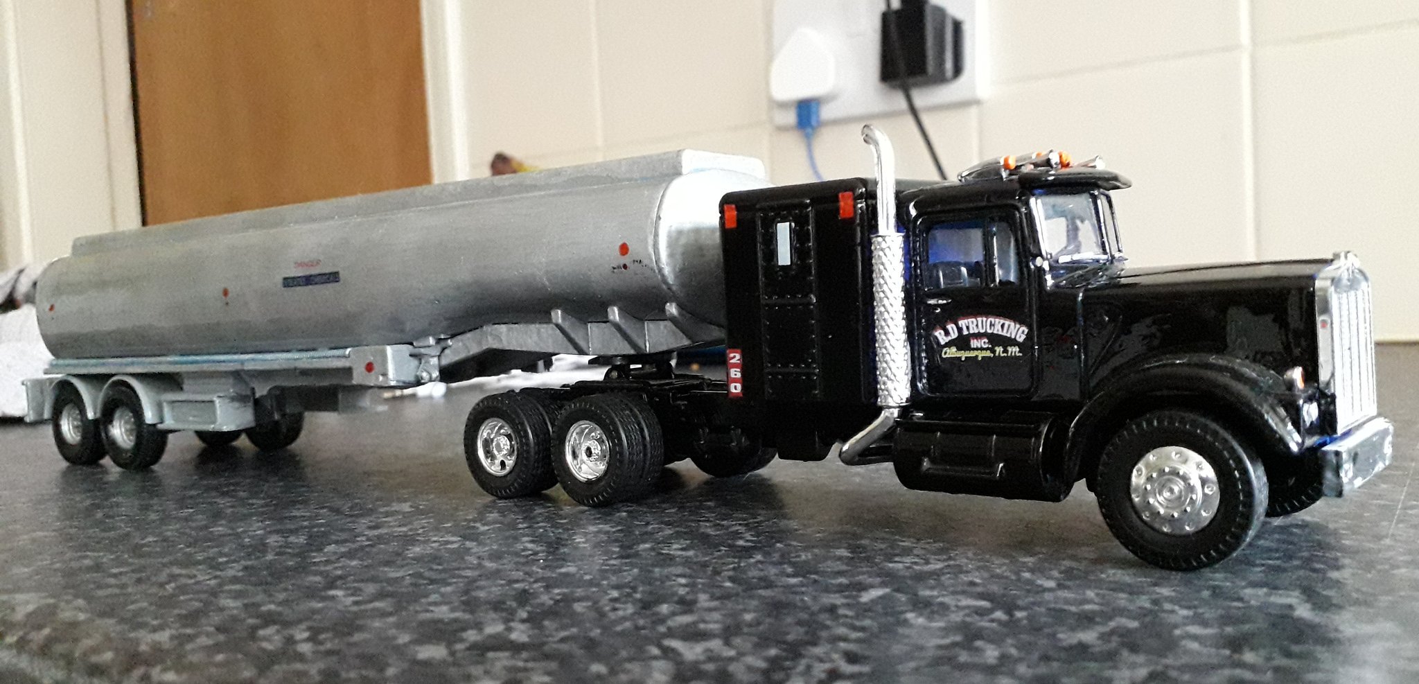 Convoy rubber duck toy truck 2025