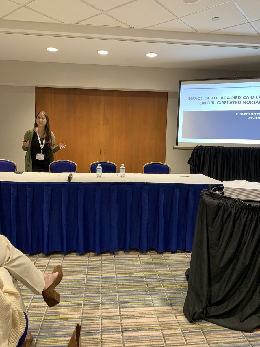 EHillLab's tweet photo. Proud mentor moment! @alina_denham presenting our work on Medicaid expansion and drug related mortality. #ASHEcon19 https://t.co/i1E1LtG8D5
