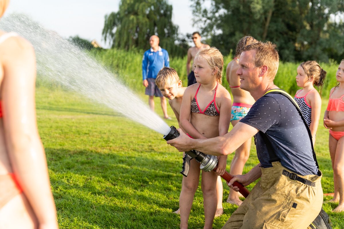 Brandweer_Mblik's tweet image. Mooie avond #brandweer #medemblik #waterpret #lol #leuk #vrnhn