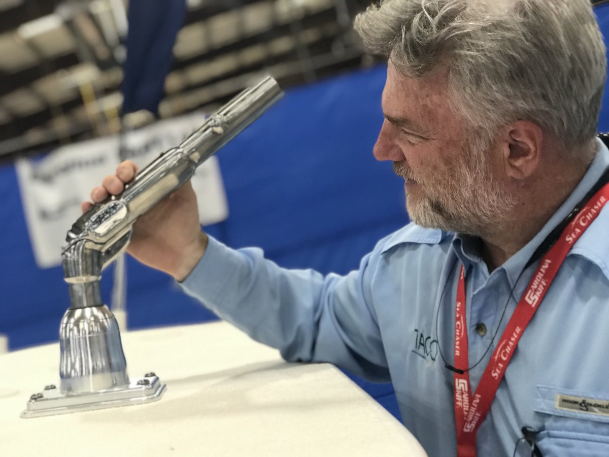 taco_marine's tweet photo. 👀First look! Watch for an exclusive FISH TACO TV video next week on the new Grand Slam 390 Outrigger Mount on the all new #SeaChaser boat series by @carolina_skiff.
.
.
.
#fishtacotv #grandslam #gs390 #heavyduty #bigbrother #carolinaskiff #newboat #videoexclusive #firstlook https://t.co/h03A3VDVRQ