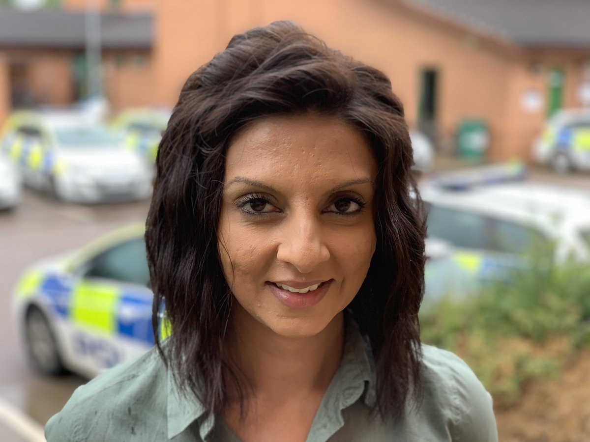 LeicesterPolFed's tweet image. Leicestershire Police Federation has a new Equality Lead. Nadia Rana has taken up the role from Jon Carter-Lang and says she’s hoping to build on his ‘brilliant’ work. facebook.com/39593812716621…