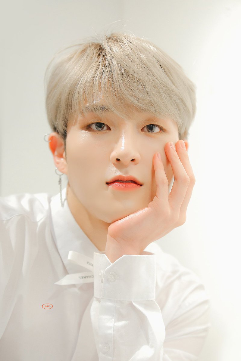 incravity's tweet photo. ➖UPDATE
190622 IN2IT CAFE 1026-600 ☕️
𝒍𝒊𝒌𝒆 𝒂 𝒎𝒐𝒗𝒊𝒆 🎬

🔗 https://t.co/NkIdptCcBQ
🔗 https://t.co/qU6CkyrPeB
🔗 https://t.co/6J1LKWzSpt
🔗 https://t.co/pocBIMezQm

#인투잇 #IN2IT #인표 #이인표 #INPYO https://t.co/juKnPqGSUn