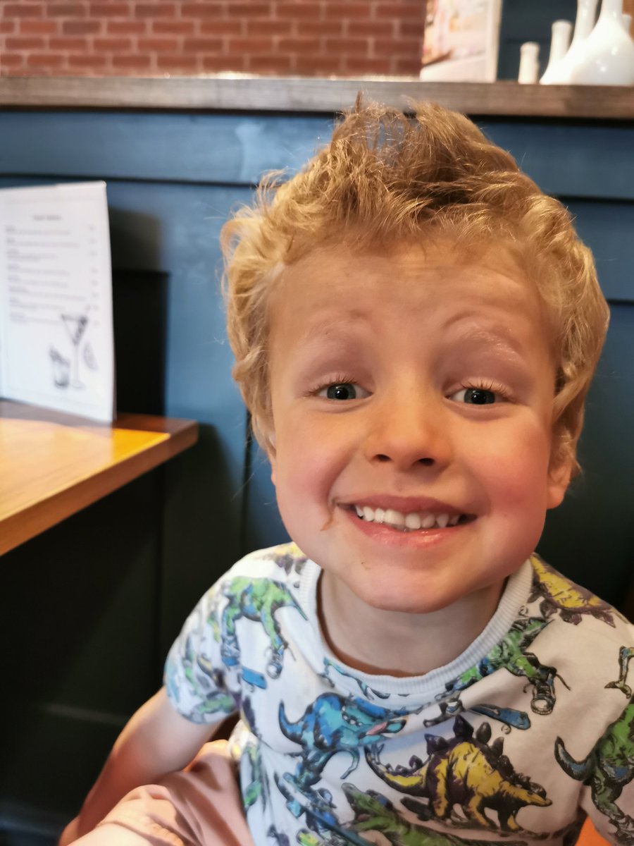 <a href="/TapHolcombe/">Holcombe Tap Ramsottom</a> had a great lunch yesterday, the in-laws were most impressed!! #greatfood #happykids #greatservice