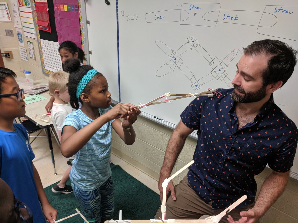 VanderbiltCSEO's tweet photo. It's Go Go Gadget Arm time at #SEEKCamp! Bonus challenge: remove the scorpion from @mattwilkinsbio's shoulder π
π¦ #STEAMed https://t.co/ScF41WlRwj