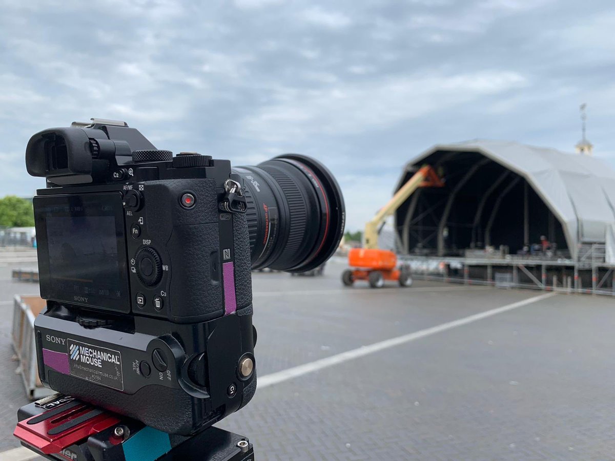 Timelapsing ahead of Bristol Sounds for @Crosstown_Live kicking off with @TomMisch on Wednesday before @Elbow @TCO_Official @BlocParty and @thecatempire #bristolmusic #bristolgigs #videoproduction #liveevents #setlife #timelapse #kessler #slider #sonya7s #canon