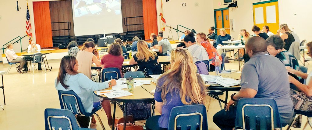 K-12 Reading coach Cadre developing coaching language with <a href="/stevebarkley/">Steve Barkley</a>.
@AlonsoHcp 
@HCPSRead 
<a href="/BessDahmash/">Bess McNamara Dahmash</a> 
#hcpsbarkley