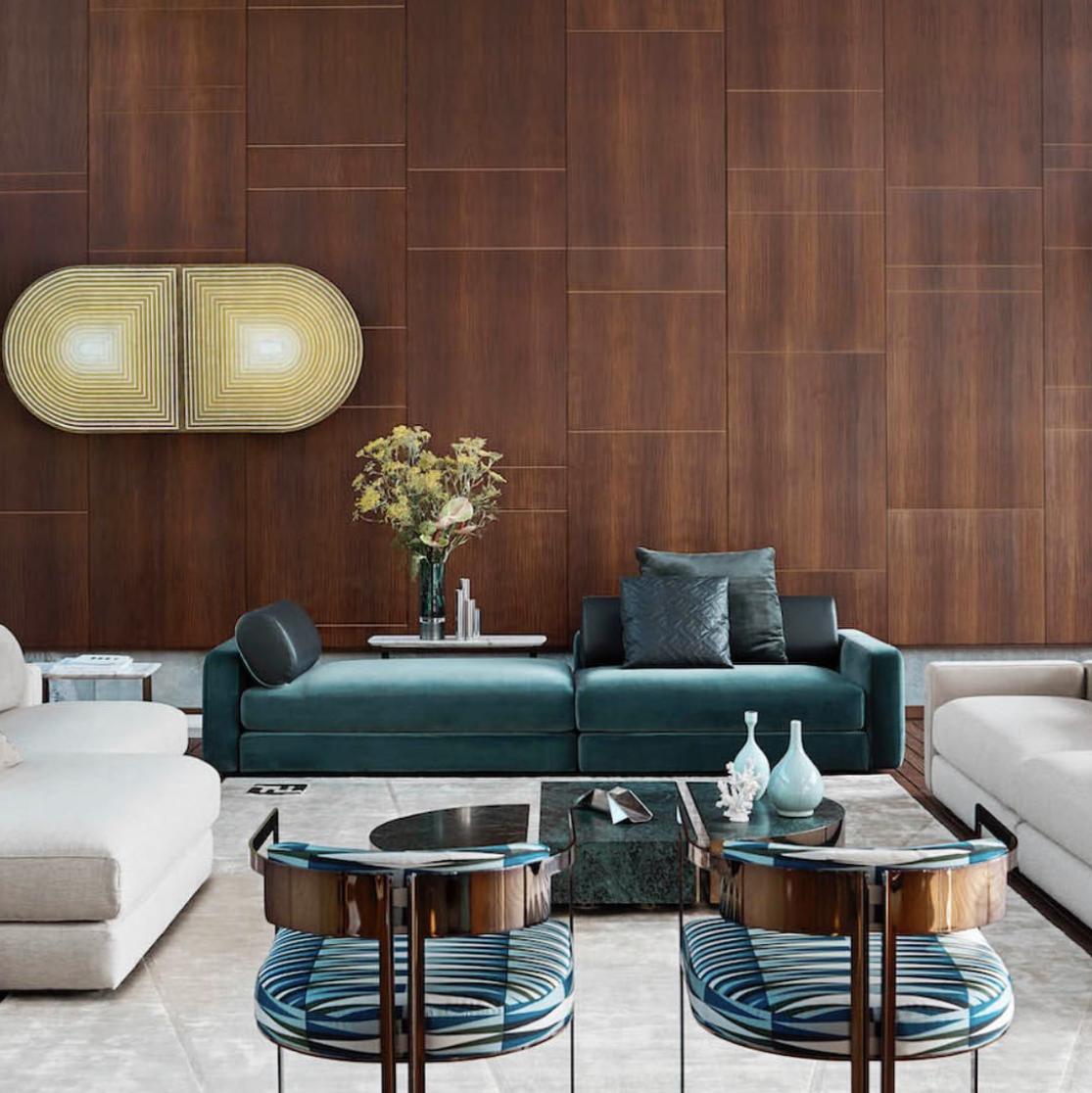 We love this interior...the rich beiges and hues of turquoise contrasted by deep wooden textures by Fendi Casa.... definitely one of our favorites!! 😍
@Fendi @priviofficial 

#fendicasa #fendi #priviofficial #privi #luxury #luxurylifestyle #luxurydesign #luxuryliving #interior
