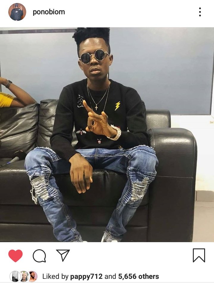 ghananiibam's tweet photo. The boss himself endorse am wonte ase3 insult am too anka you go hear word...swine 😂😂😂😂#TheLastBurial #drip #UpsAndDowns https://t.co/uVDSrnEiW7