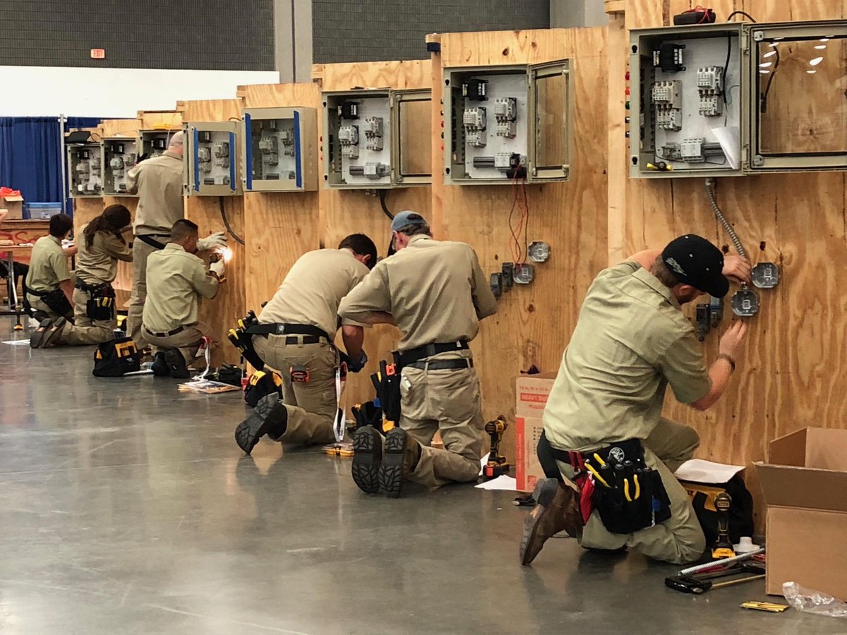 Klein_Tools's tweet photo. Who's going to be at @SkillsUSA's #NLSC19? We're ready! Stop by booth #W66 to check out all things Klein. Good luck to all the 2019 competitors! https://t.co/2nRL7I6lXY