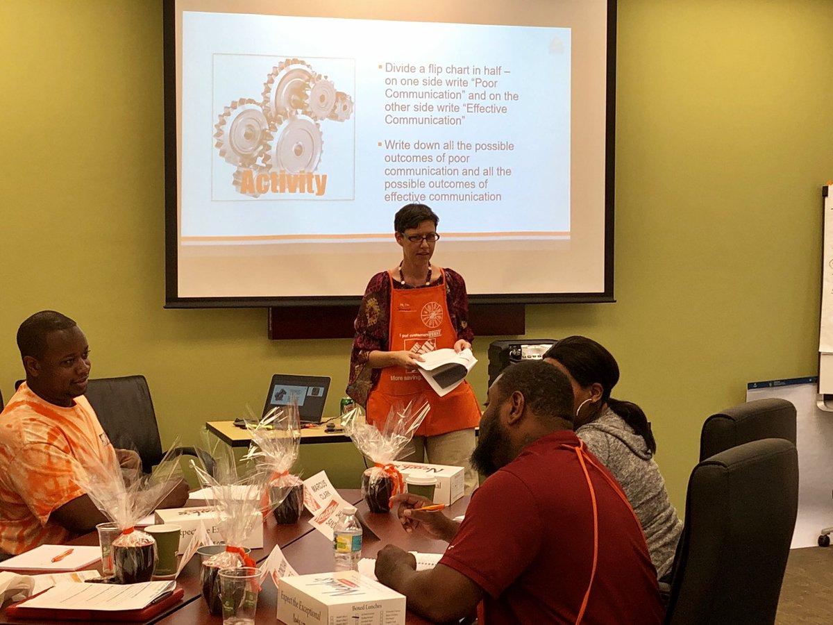 HDProGirl_CN's tweet image. Proud to hold our first DC Advanced Development class today with an awesome group of associates! Excited about the future! #OneSupplyChain #DCAD @dougschmidt23 @JenniferSGagne1 @troyer_paige @Mcgalec99 @Travis0703 @CourtneyRodden1