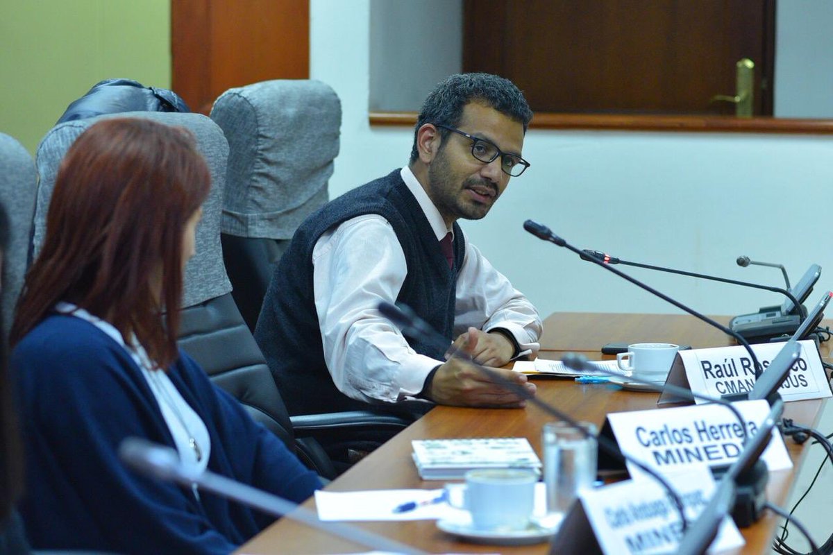 TaniaPariona's tweet photo. Desarrollamos la mesa de trabajo en el @congresoperu para dar seguimiento al Plan Multianual de reparaciones en educación para las víctimas de la violencia en el Perú a cargo de #Conavip, @MinjusDH_Peru, @MineduPeru, #Digesutpa, @PRONABEC, #Digesu y #Digeibira. https://t.co/nbL8qTVQF3