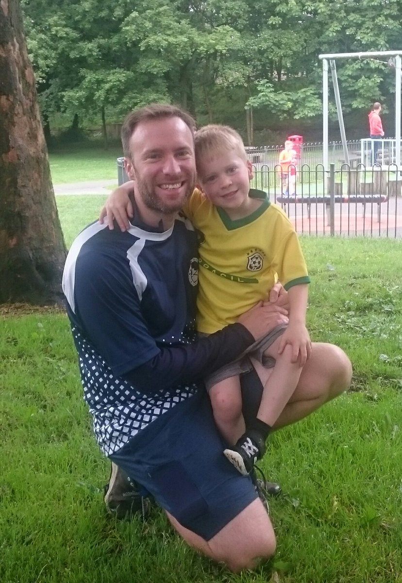 BrightLeadChris's tweet photo. No excuses now for not recording our times at @Boltonparkrun &amp; @queensparkjnrpr!

We have a future @RunNorthBolton member here &amp; Jay loves #running.

@thisisboltonuk @dads_running

#Teacher5aday https://t.co/tydtv5MGrB