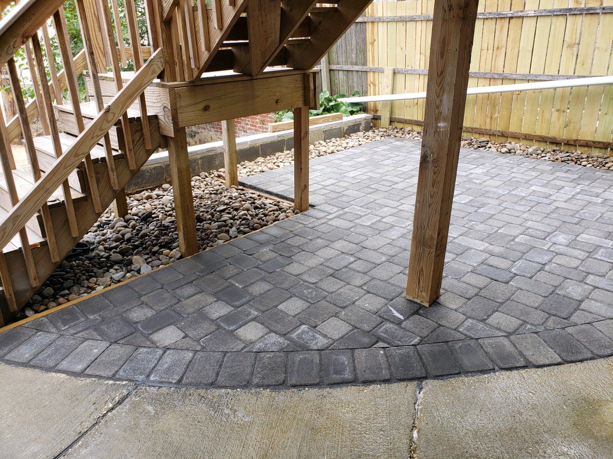 PaversWallsMD's tweet photo. #PennNorth neighborhood #paver #patio with decorative #Riverjacks gravel #DruidHillPark #Baltimore #BaltimoreCity https://t.co/Pb1cHBM1X6