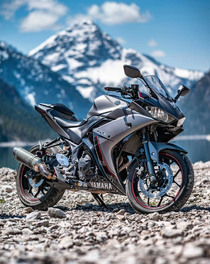 For some it's a lifestyle, for others it's an addiction. What's yours? 
📸: <a href="/sanico/">雪乃</a>.official
#RWorld #Supersport #YZFR3 #R3 #Yamaha