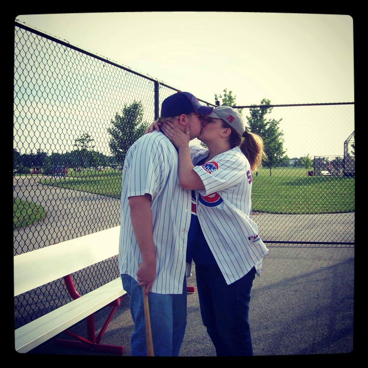 Rebca97's tweet image. Wedding Baseball Card Photo! #AuthenticFan @lenandjd @NBCSChicago