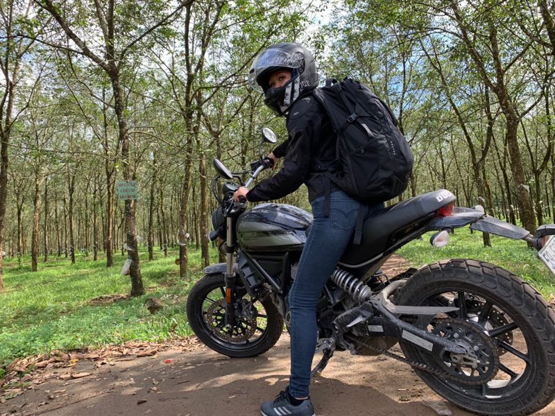 Do you like my ride? 📸 Scarlett Le

Join the Dare To Be You shutta mission by <a href="/LVHofficial/">Lady Victoria Howard</a> to win a free Season Pass!
The world needs heroes and their stories. And, today, the hero is you. Dare to be you, so we may dare to be a little more like you too!