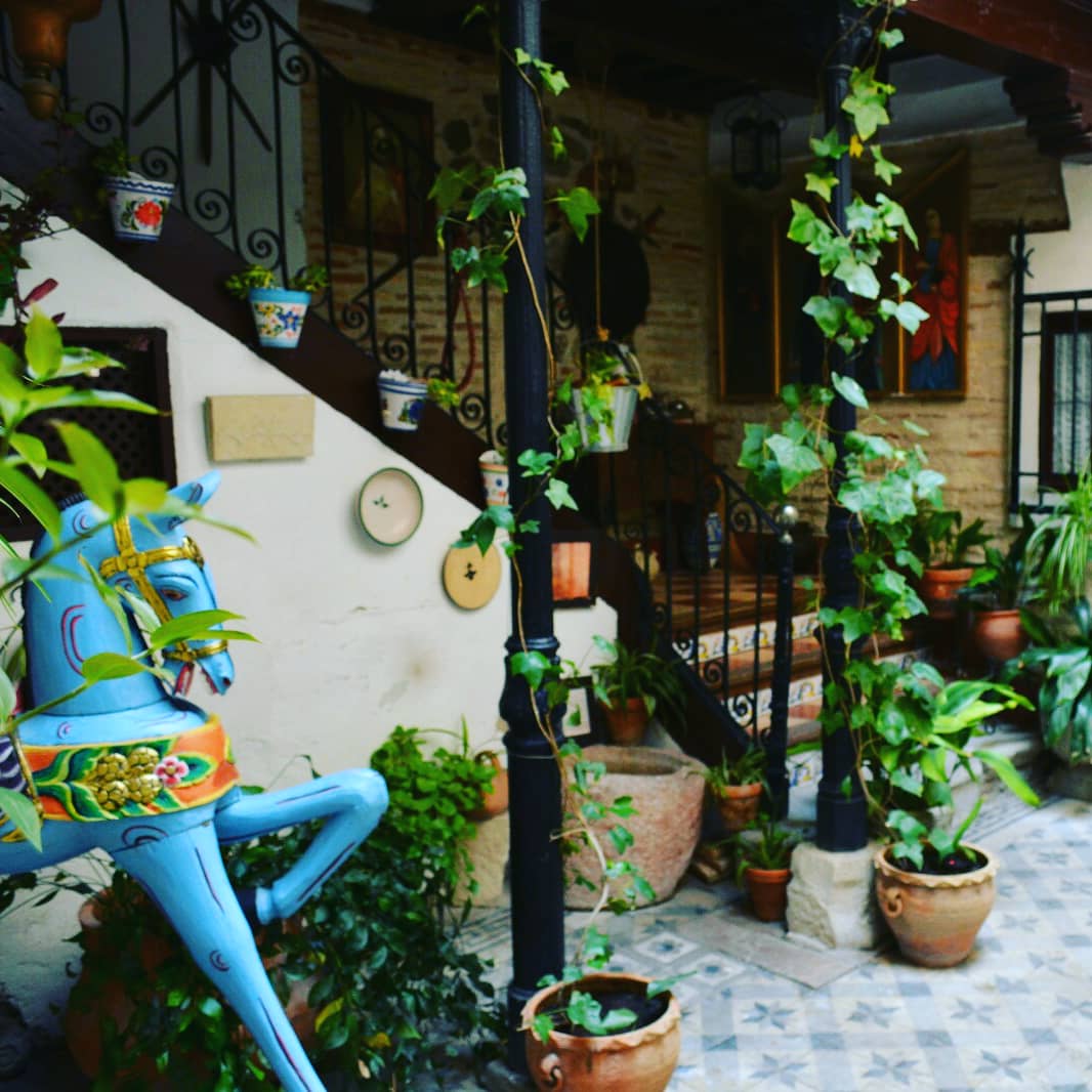 LifeNHobby's tweet image. Si no has visitado Toledo estos días durante el Corpus y aprovechado para ver los patios, toma nota para el próximo año... #livenplaces #toledo #españa #spain #corpustoledo2019 #patios