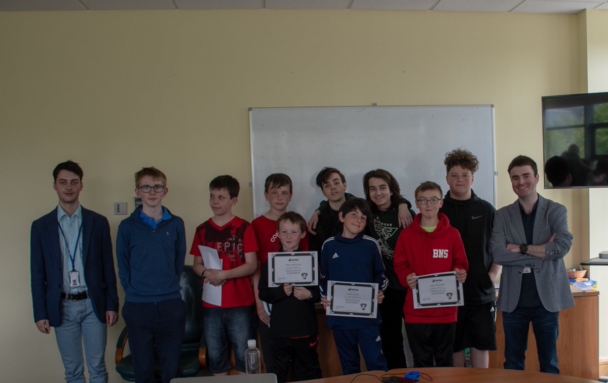 coderdojo_capb's tweet image. ...Our Photoshop class was back this term due to popular demand, from mentors Alan and Luka. These Ninjas also received certificates for all their creative work! #coderdojo #IBMVolunteers