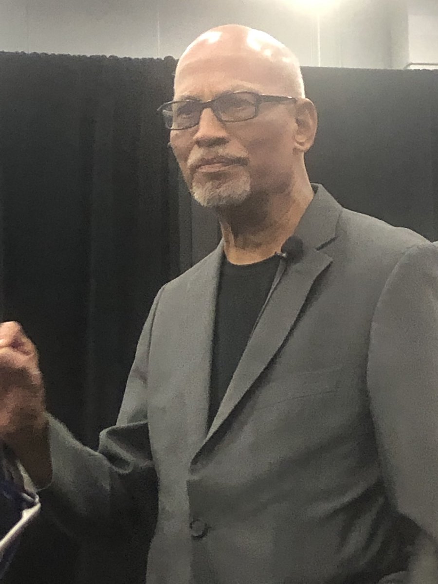 drankitjain's tweet photo. Wow!! What a great talk on Doppler !! Dr.Pandian you are such an amazing teacher and inspiration for the entire echocardiography community. @ASE360 is so proud to have you here !! #ASE2019 #awesome #mentor @CobeyFred @MDMankad @SheelaPaiCole @mswami001 https://t.co/5UxYlHcc8p