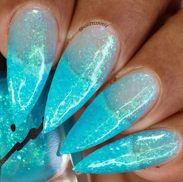 glam_express's tweet photo. Aquatic vibes with @nailitlovely ----------------------------------------
💁GET FEATURED with #glamexpress
🌐UPLOAD 👉 https://t.co/2l4SuXAq0n 🎁💄
💁🏻‍♀️BROWSE trends + look ideas feat GlamXFam 👉  https://t.co/MBHys1KJsF 👈
🙋 MONTHLY CONTESTS👉http://bit.… https://t.co/TbtPL6ERaD https://t.co/TdLt9FSrmr