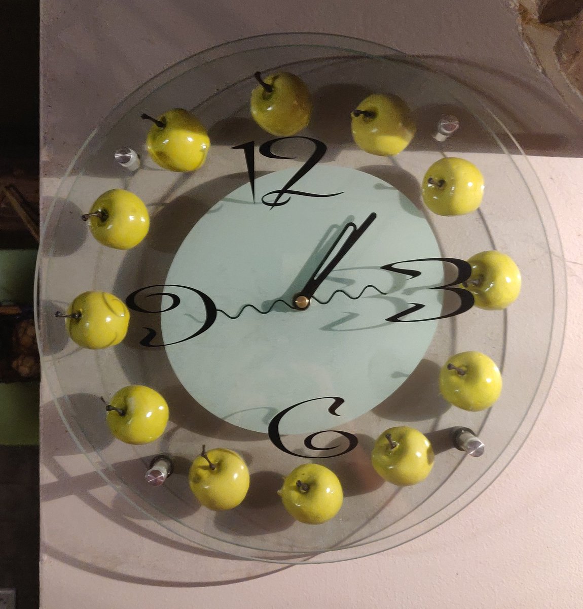 NeeluJalan's tweet image. New product design...#AppleClock! @apple