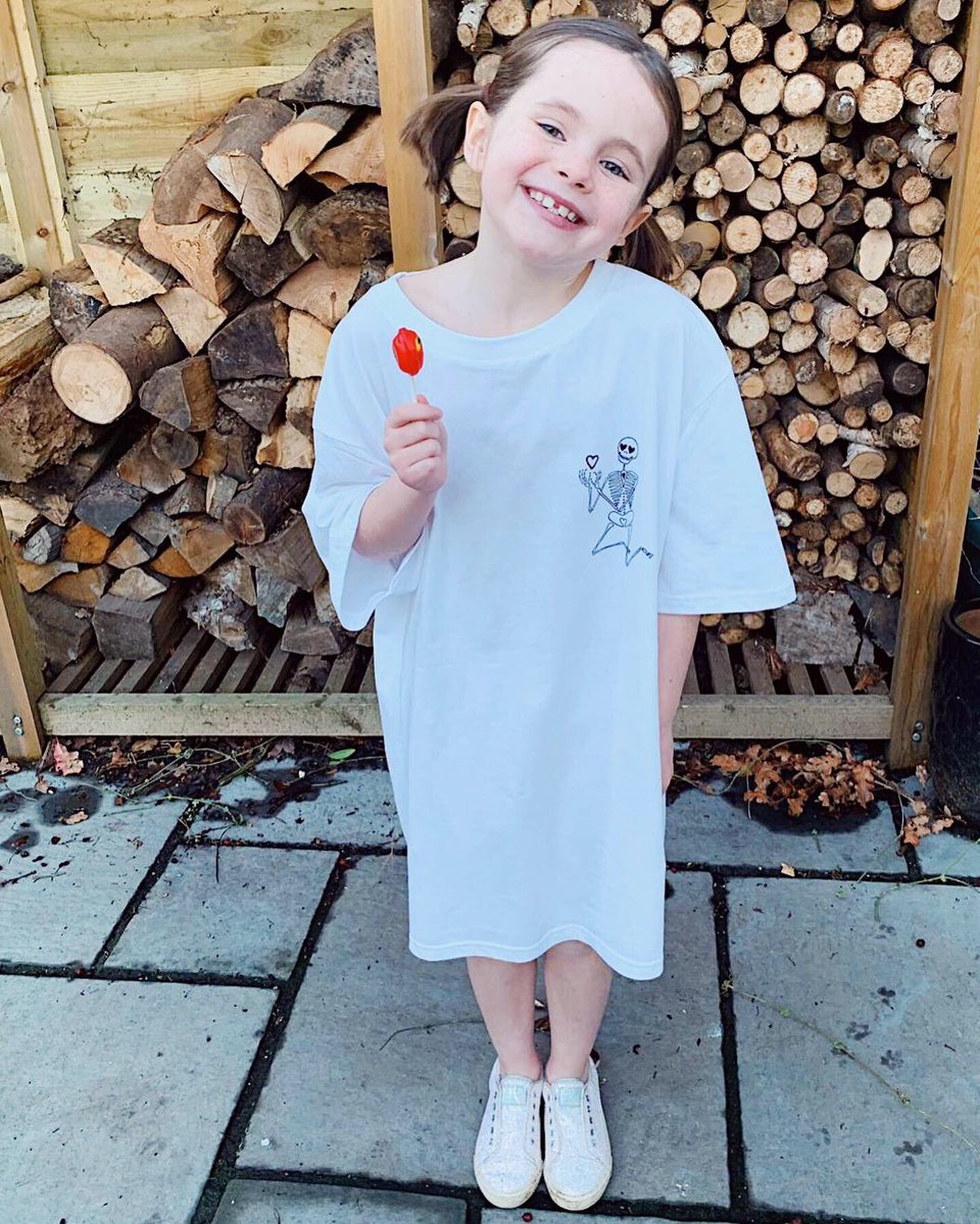 Never too old or too young for 100% organic cotton 🍭
.
.
#sustainableclothing #sustainablefashion #slowfashion #ethicalclothing #organiccotton #organicclothing