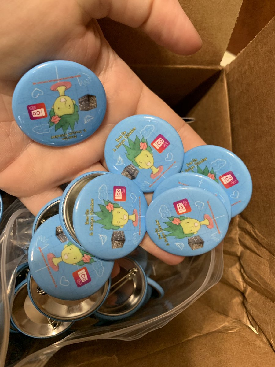 AmandaFoxSTEM's tweet photo. @osambrose @mergeedu @iste @CoSpaces_Edu Thank you so much!!! Send me your address and your amazon delivery or #DBCincBooks #dbcbookface pic and after iste I will send swag! #notatiste https://t.co/AtnP7BZRJs