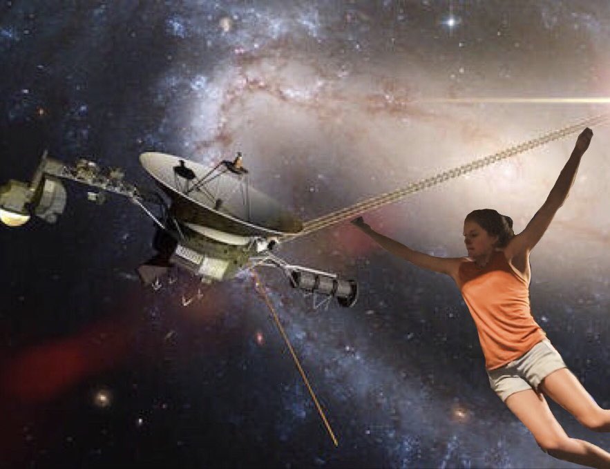 ares_cu's tweet photo. This week let’s #MeetTheTeamMonday with Ace! Major: Aerospace Engineering 
Position on team: Science Engineer
Fav thing in space: Mars
Fav movie: Iron Man 
Fun fact: I have an extra color cone my eyes so I can see 90 million more colors than the average person! #CUBoulderAres https://t.co/afcxxwkrBF